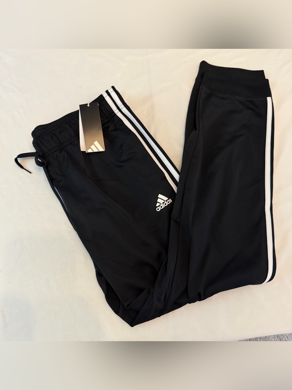 NWT Adidas 3 Stripe Track Pants Women’s XL Black White Athletic Joggers Workout